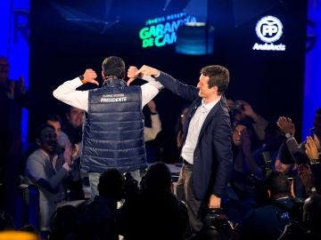 El presidente del PP, Pablo Casado, junto al candidato del PP de Andalucía Juanma Moreno El presidente del PP, Pablo Casado, junto al candidato del PP de Andalucía Juanma Moreno