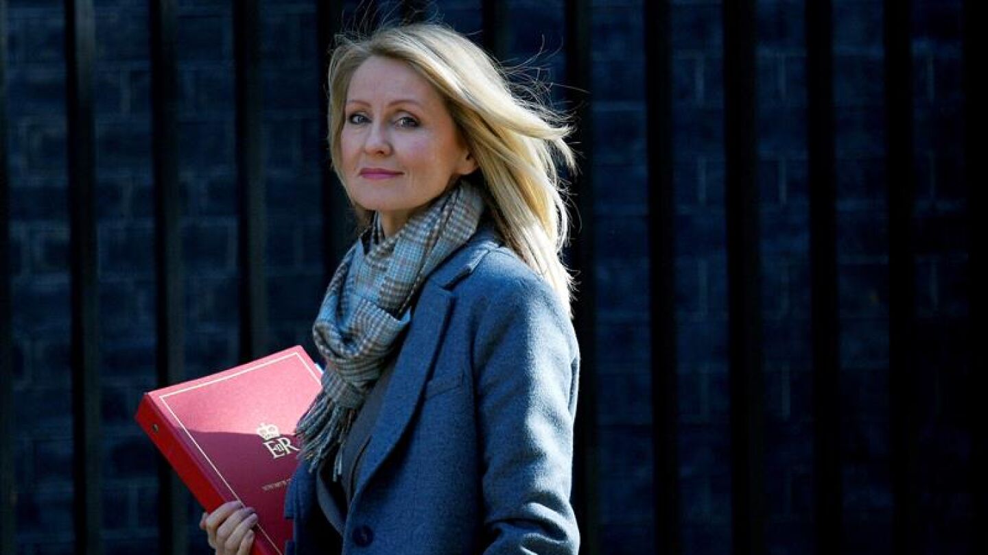 La ministra de Trabajo brit&aacute;nica, Esther McVey