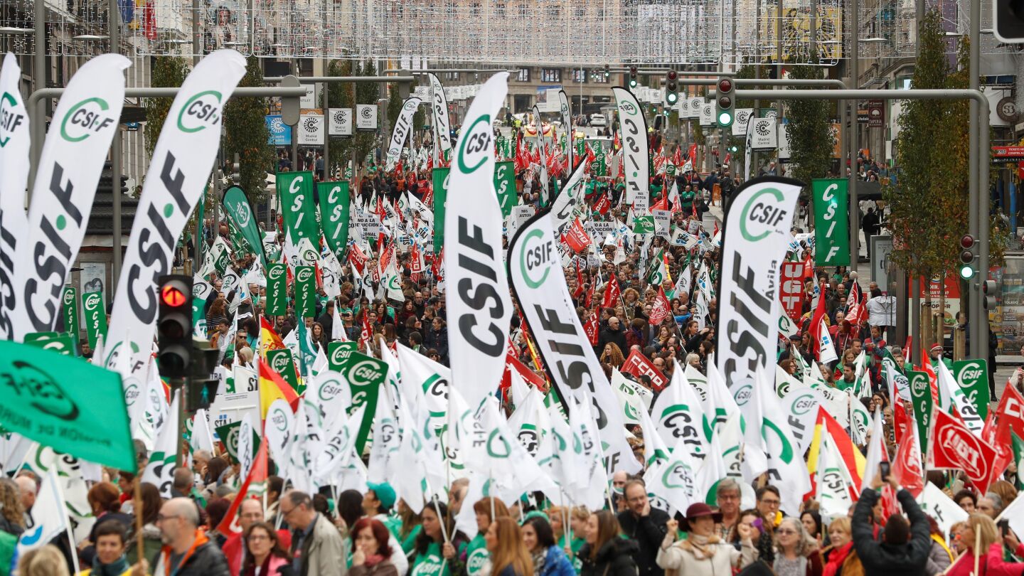 Imagen de archivo de una manifestaci&oacute;n de funcionarios en Madrid