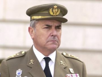 Luis Alejandre, exJefe del Estado Mayor del Ejército Luis Alejandre, exJefe del Estado Mayor del Ejército