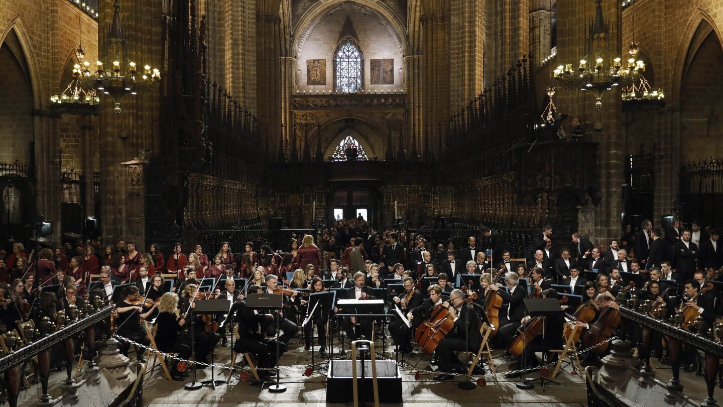Homenaje a Montserrat Caball&eacute;