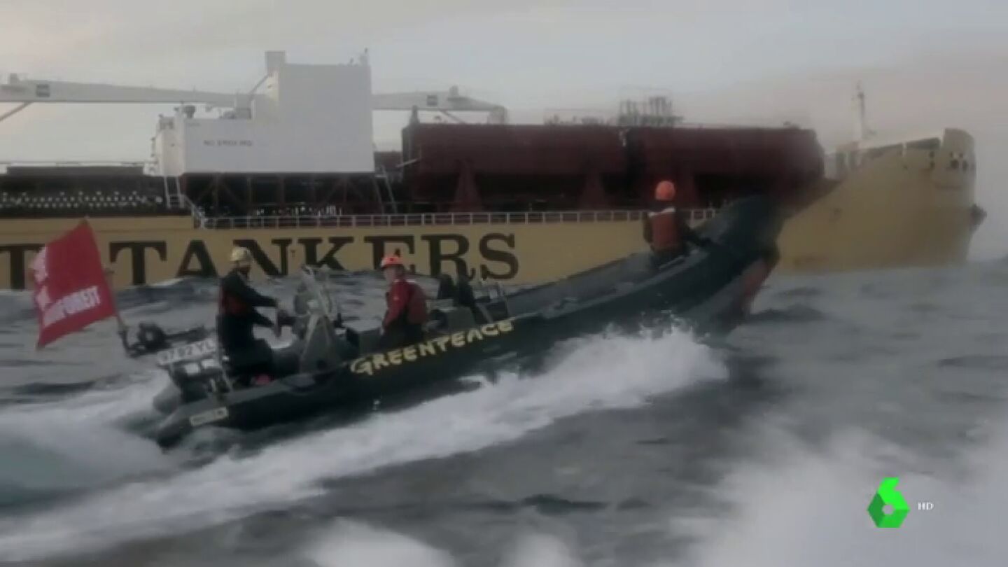 Activistas de Greenpeace