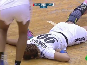 La salvaje agresión que sufrió Mireya González durante un partido de balonmano La salvaje agresión que sufrió Mireya González durante un partido de balonmano