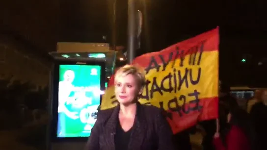 "Rojos, hijos de puta", "arriba España": ataques a Gloria Serra y los reporteros de Equipo de investigación durante el rodaje de 'Los papeles secretos de franco' "Rojos, hijos de puta", "arriba España": ataques a Gloria Serra y los reporteros de Equipo de investigación durante el rodaje de 'Los papeles secretos de franco'