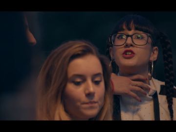 Un grupo de jóvenes hablan con Jordi Évole en Salvados: la mala educación Un grupo de jóvenes hablan con Jordi Évole en Salvados: la mala educación