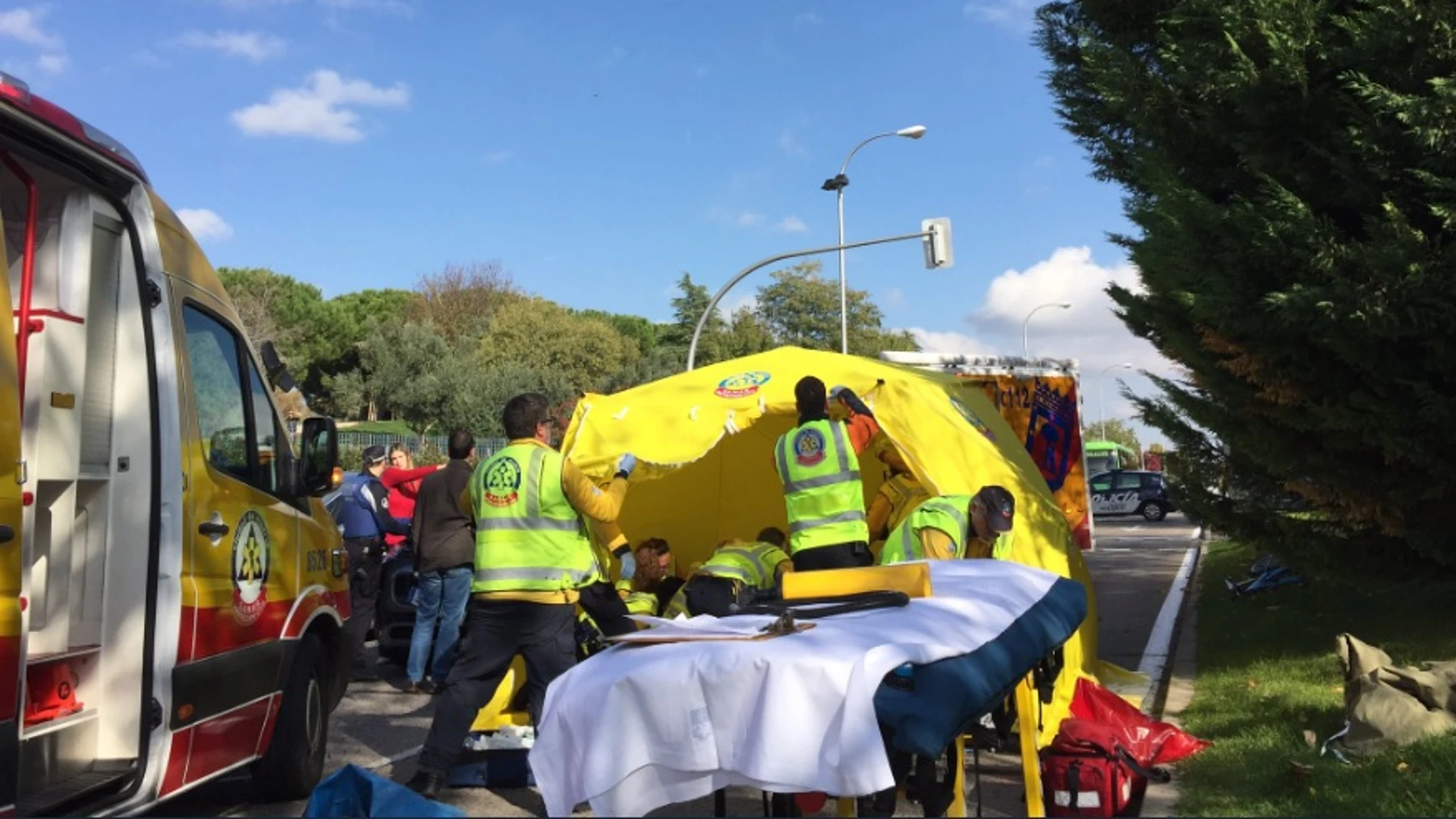 Reanimación de un menor tras ser atropellado en Madrid