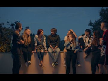 Un grupo de jóvenes hablan con Jordi Évole en Salvados: la mala educación Un grupo de jóvenes hablan con Jordi Évole en Salvados: la mala educación