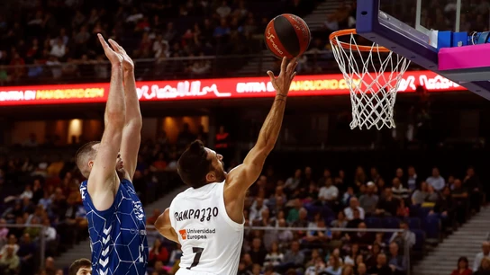 El bse argentino Campazzo anota para el Real Madrid El bse argentino Campazzo anota para el Real Madrid