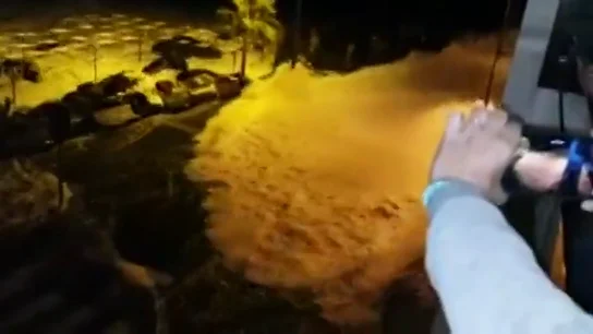 Evacuaciones y graves destrozos: los estragos del gran oleaje en Garachico, Tenerife Evacuaciones y graves destrozos: los estragos del gran oleaje en Garachico, Tenerife