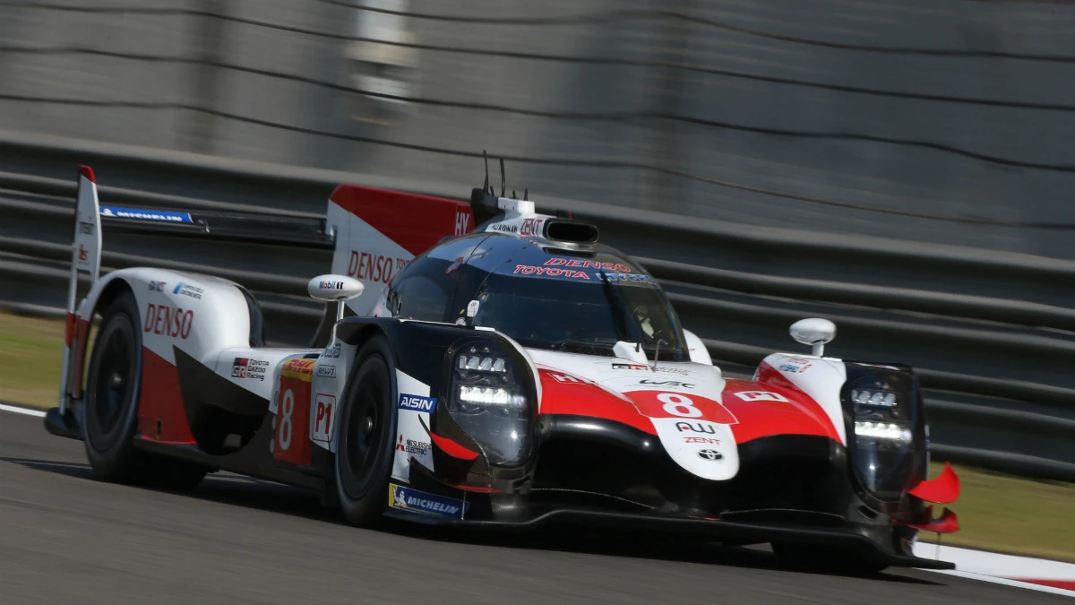 Fernando Alonso, con el Toyota