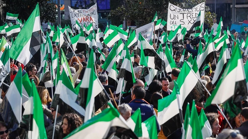 Manifestación para exigir un tren digno en Cáceres