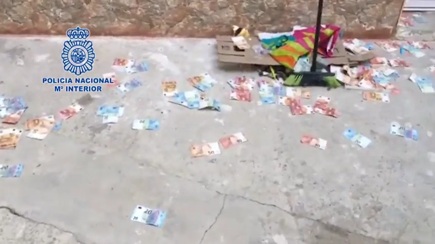 Recuperado el dinero robado en el último atraco Recuperado el dinero robado en el último atraco