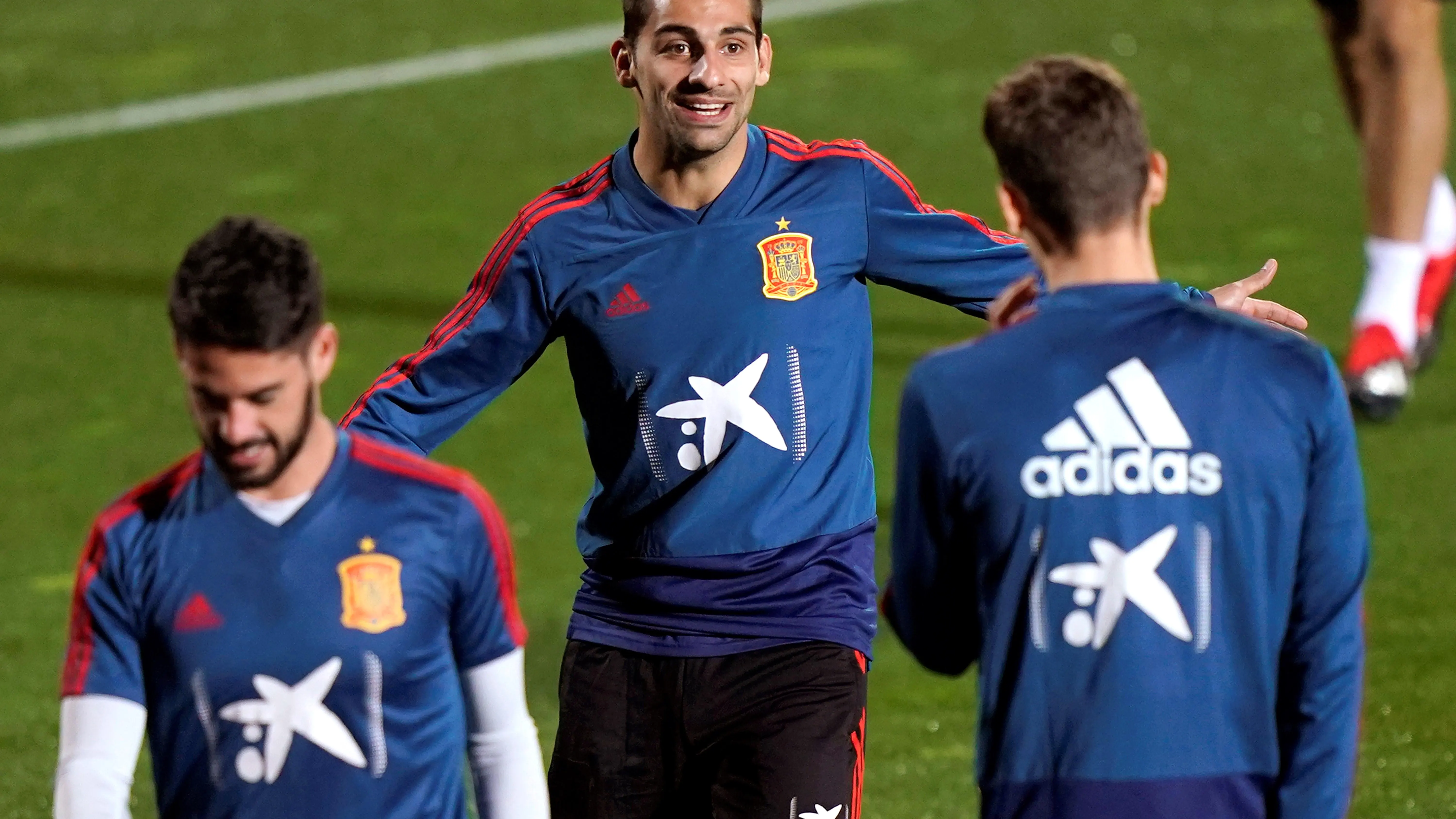 Jonny Otto, en un entrenamiento de La Roja