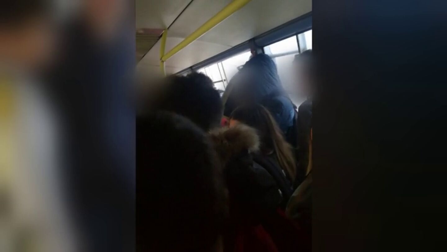 As&iacute; vivieron el rescate los 70 ni&ntilde;os atrapados en un autob&uacute;s escolar por las graves inundaciones en Cartagena
