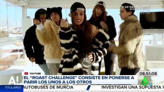 Dulceida ironiza con las cr&iacute;ticas de sus haters en el 'roast yourself challenge'