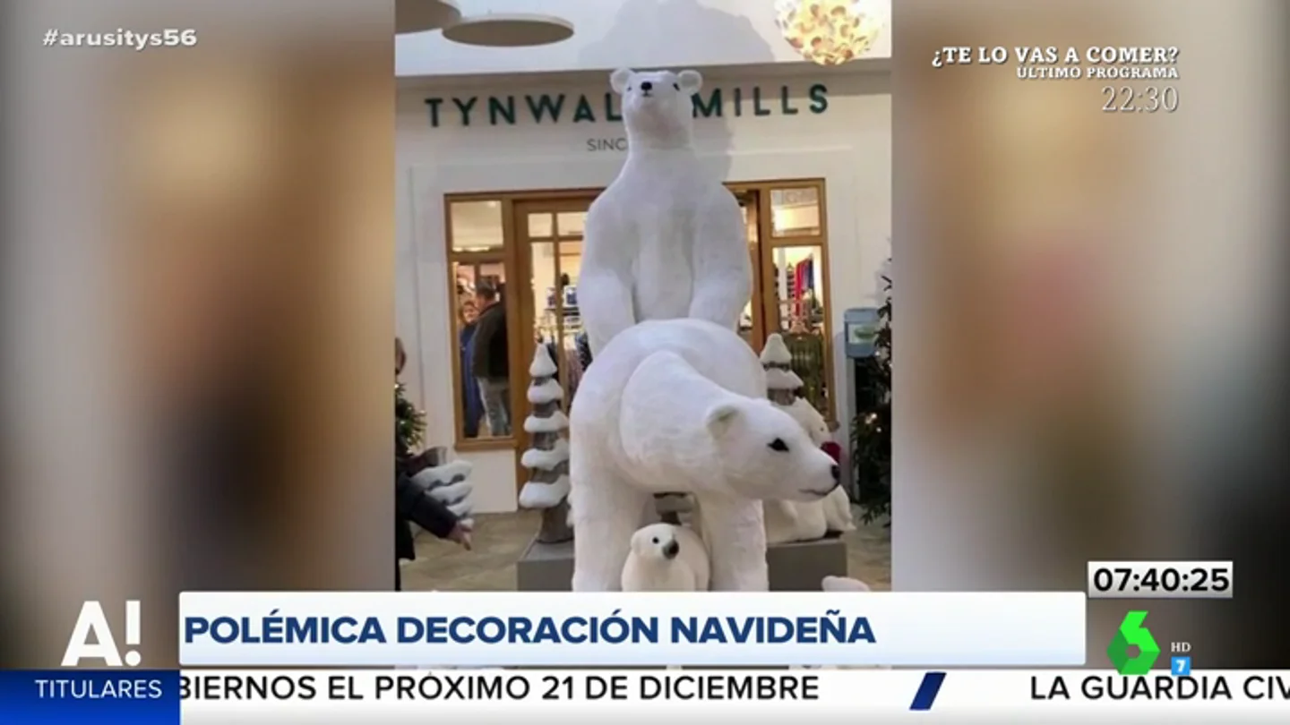 La polémica decoración navideña de un centro comercial que ha escandalizado a los clientes La polémica decoración navideña de un centro comercial que ha escandalizado a los clientes