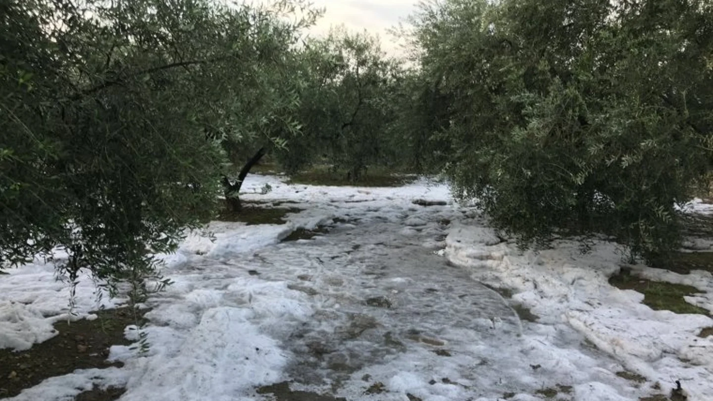 Intensa granizada en el municipio de Els Pallaresos En Tarragona