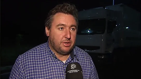 Un camionero atrapado en la frontera con Francia Un camionero atrapado en la frontera con Francia