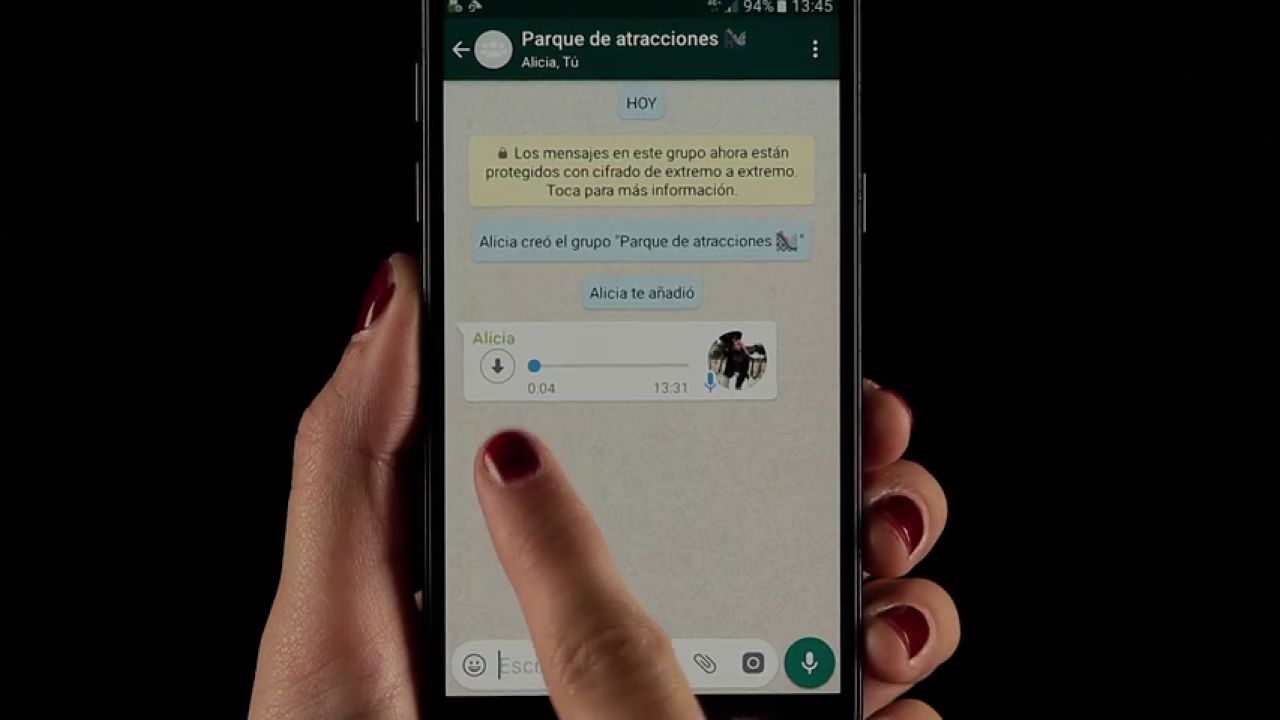 Como escuchar los audio 2024 de whatsapp en archivos