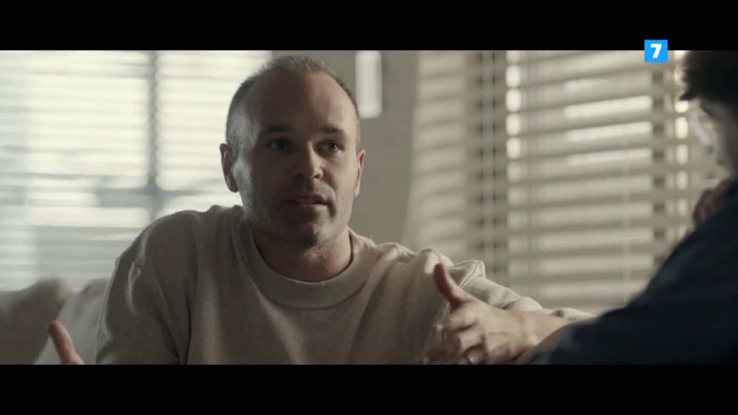 Andr&eacute;s Iniesta habla de su depresi&oacute;n con Jordi &Eacute;vole: "A m&iacute; me viene todo despu&eacute;s del triplete con el Bar&ccedil;a"