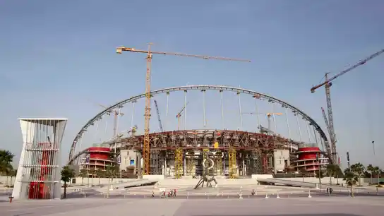 Momento de la construcción del Khalifa International Stadium para el Mundial de Qatar 2022 Momento de la construcción del Khalifa International Stadium para el Mundial de Qatar 2022