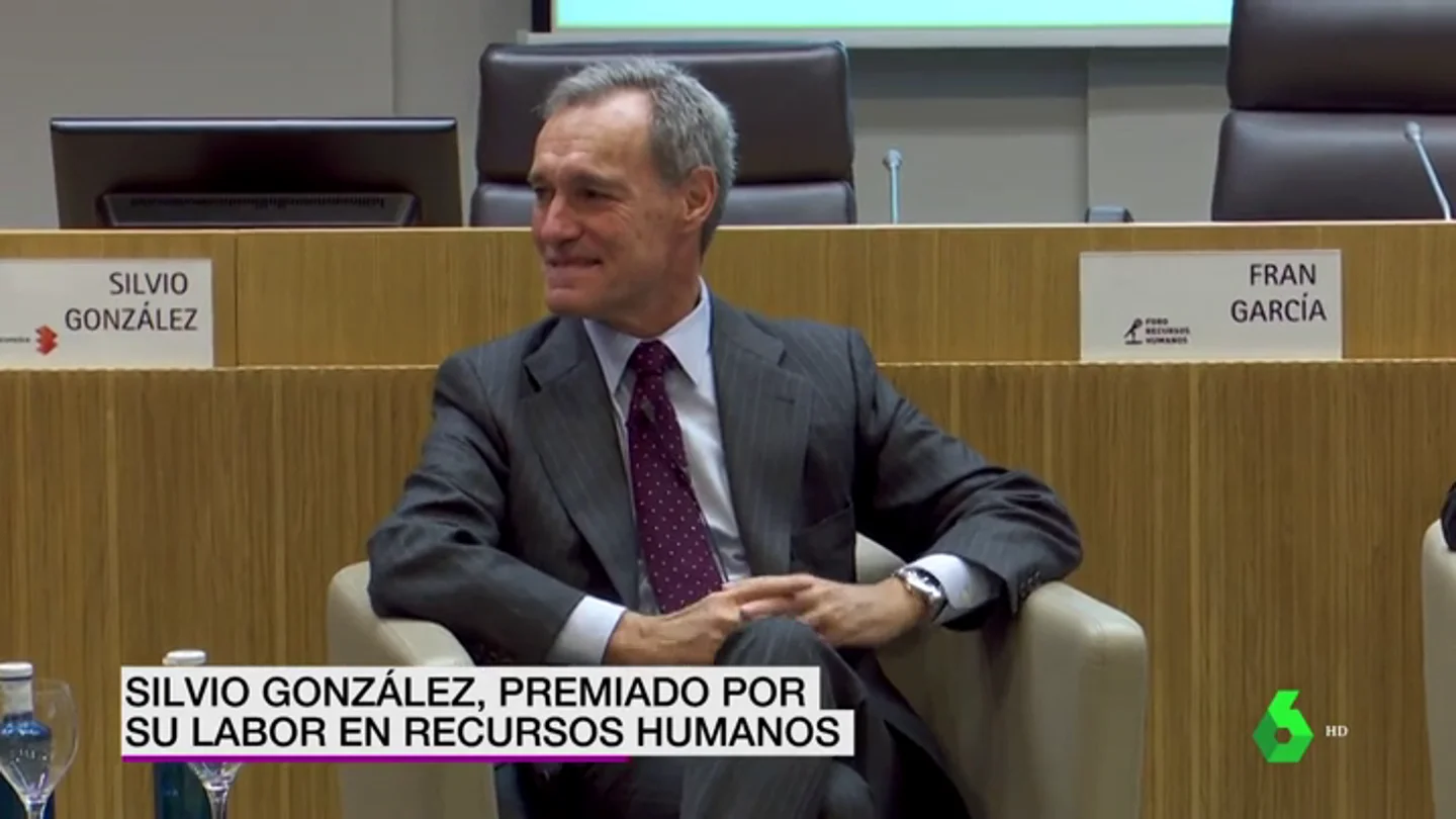 Silvio González recibe el Premio CEO a la Excelencia en la Dirección de Personas Silvio González recibe el Premio CEO a la Excelencia en la Dirección de Personas