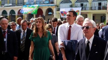 El presidente del Gobierno de España, Pedro Sánchez y su esposa María Begoña Gómez en su visita a Cuba