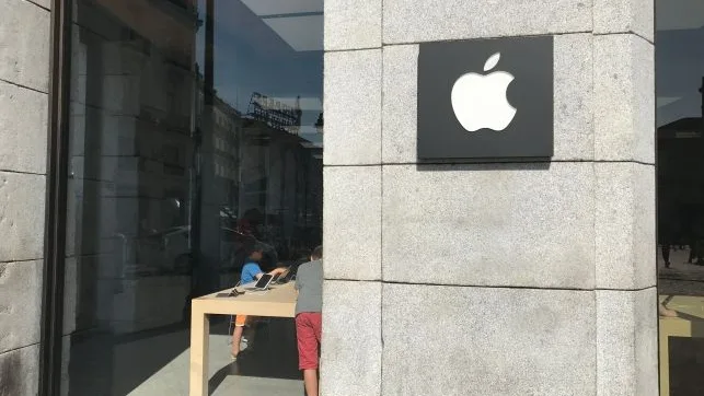 AppleStore_643x397