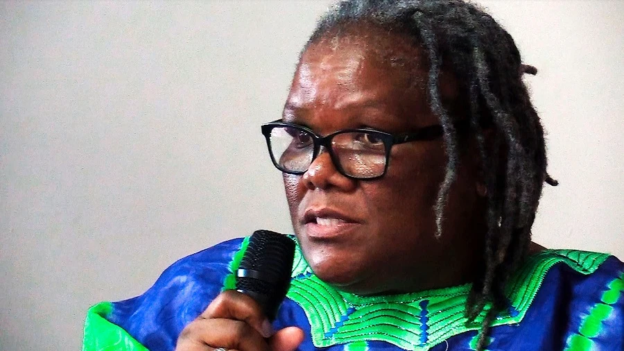 Phumzile Mabizela, una popular reverenda feminista de Sudáfrica