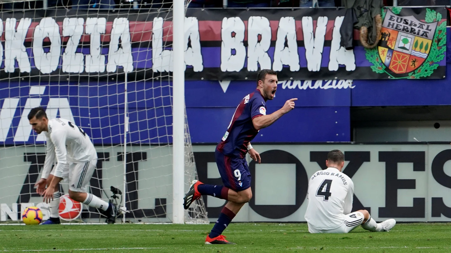 Sergi Enrich celebra su gol contra el Real Madrid Sergi Enrich celebra su gol contra el Real Madrid