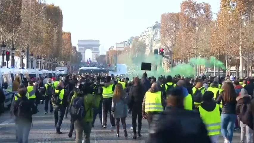 Los 'Chalecos amarillos' se contra el aumento del precio de los carburantes en Francia