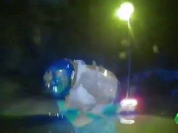 La Policía de Londres pretende acabar con la delincuencia provocando accidentes a los ladrones que vayan en moto La Policía de Londres pretende acabar con la delincuencia provocando accidentes a los ladrones que vayan en moto
