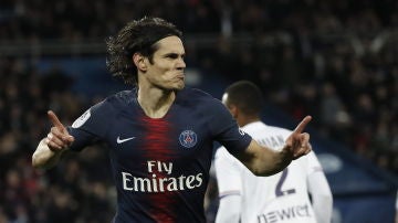 Cavani celebra el 1-0 contra el Toulousse