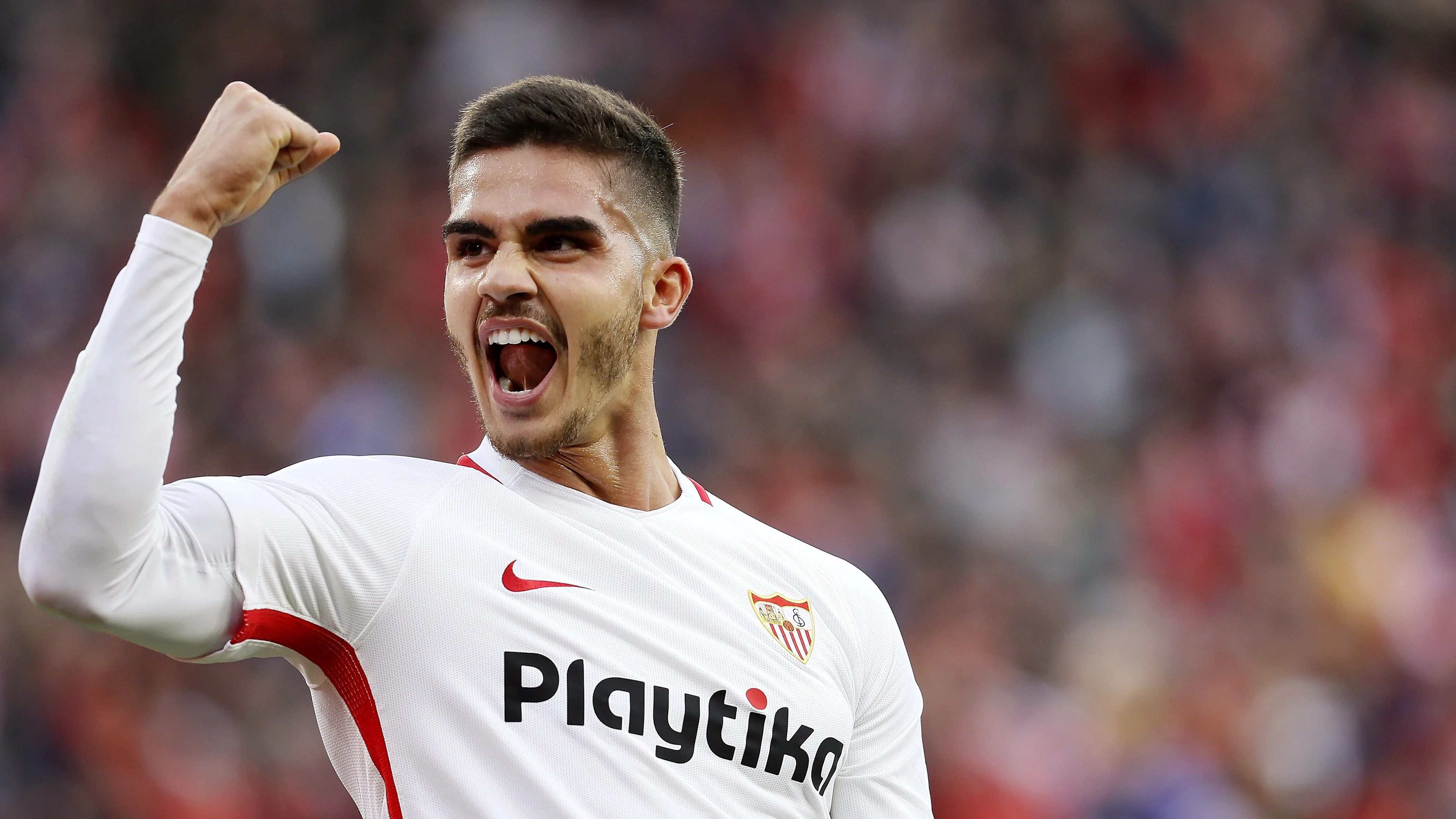 André Silva celebra su gol contra el Valladolid