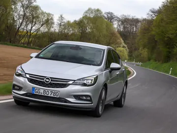 Opel Astra 120 Aniversario Opel Astra 120 Aniversario