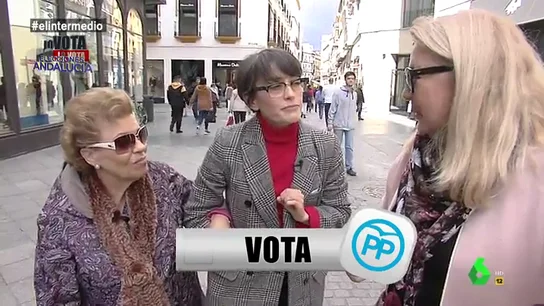 "¿La intención de voto se ve de lejos como las peinetas de las folclóricas?": lo descubrimos en Sevilla con 'Lo vota, no lo vota' "¿La intención de voto se ve de lejos como las peinetas de las folclóricas?": lo descubrimos en Sevilla con 'Lo vota, no lo vota'