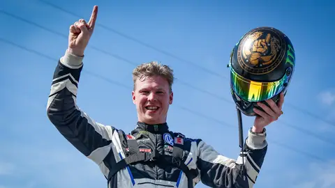 Johan Kristoffersson ha conseguido 12 victorias de 11 posibles Johan Kristoffersson ha conseguido 12 victorias de 11 posibles