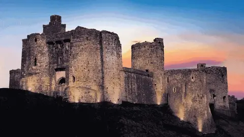 Castillo de Kidwelly 6 castillos en ruinas de Reino Unido reconstruidos