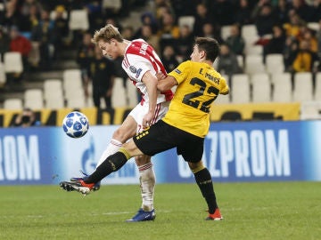 De Jong, ante Ponce De Jong, ante Ponce