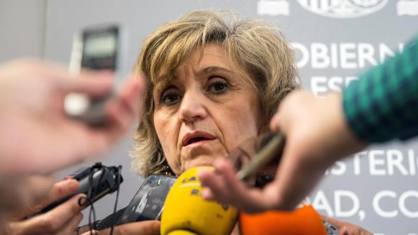 La ministra de Sanidad, María Luisa Carcedo, atiende a los medios La ministra de Sanidad, María Luisa Carcedo, atiende a los medios