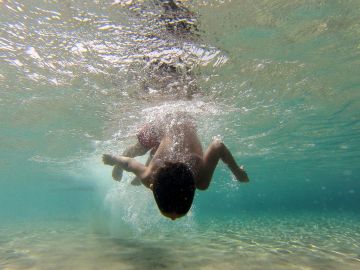 Los bajau tienen el bazo más grande de lo habitual, porque su organismo se está adaptando a sus labores cotidianas bajo el agua