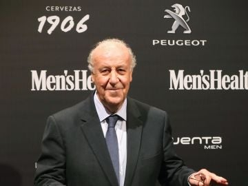Vicente del Bosque y su nuevo look sin bigote Vicente del Bosque y su nuevo look sin bigote