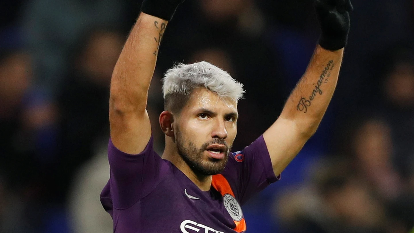 Agüero celebra uno de sus goles con el Manchester City Agüero celebra uno de sus goles con el Manchester City