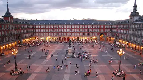 La capital siempre es una buena opción para pasar la Navidad Madrid