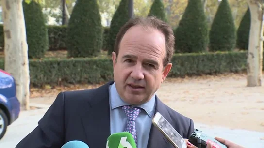 El Albondiguilla asegura que Rajoy le dijo que hiciera caso a Bárcenas para adjudicaciones a dedo: "Haz caso a Luis" El Albondiguilla asegura que Rajoy le dijo que hiciera caso a Bárcenas para adjudicaciones a dedo: "Haz caso a Luis"