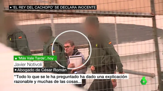 Afeitado y con gafas: el 'rey del cachopo' cambia de aspecto para declarar ante la jueza Afeitado y con gafas: el 'rey del cachopo' cambia de aspecto para declarar ante la jueza