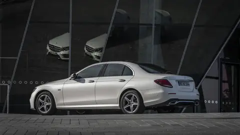 Mercedes E300de lateral Mercedes E300de lateral