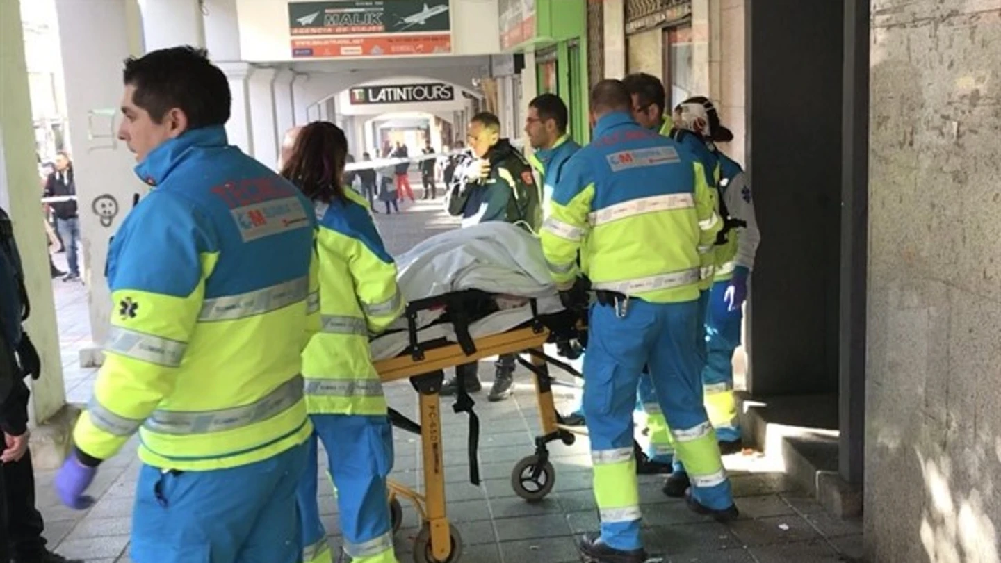 Una mujer, herida grave al ser apuñada por su cuñada Una mujer, herida grave al ser apuñada por su cuñada