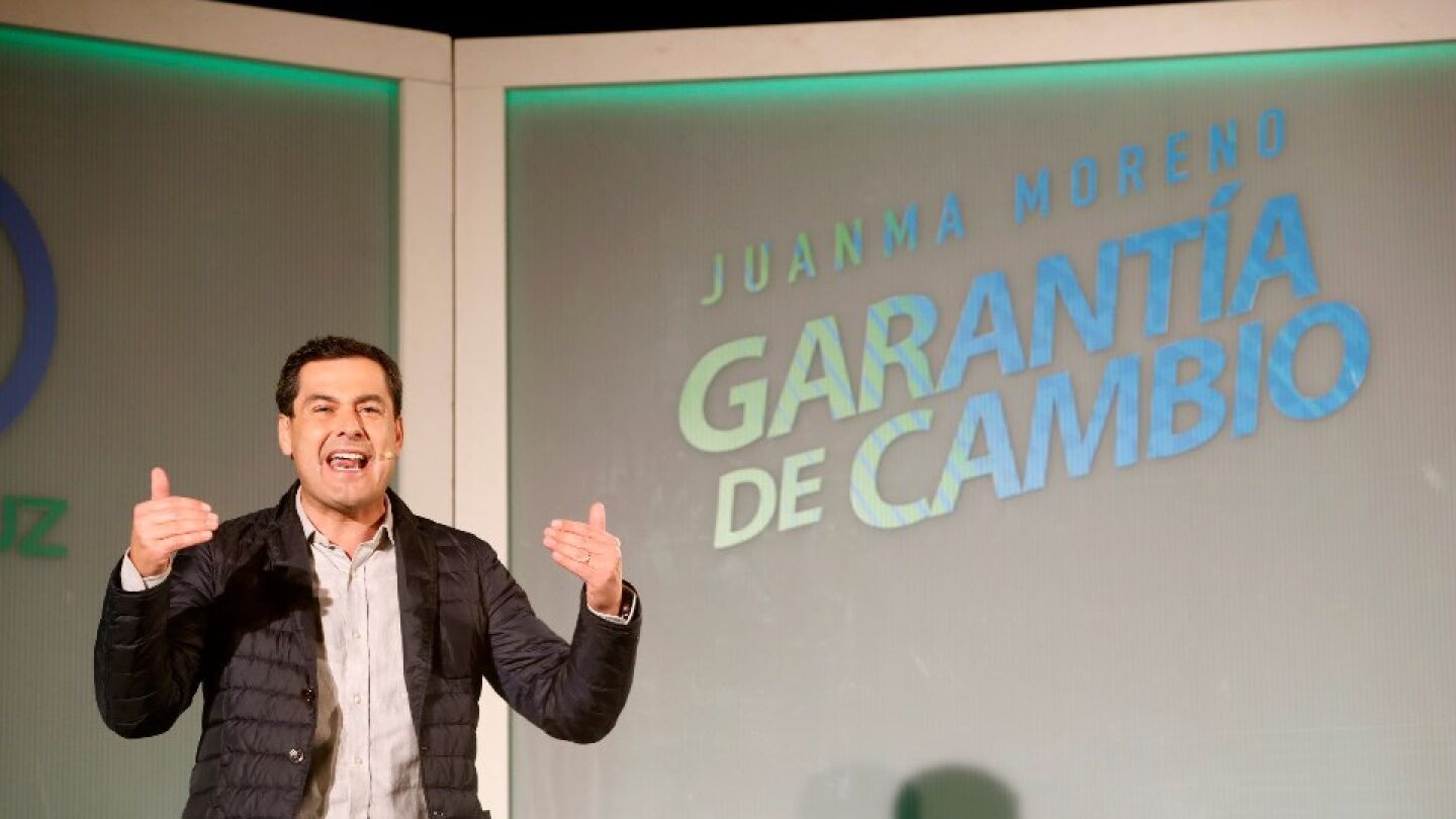 Juanma Moreno durante un acto electoral