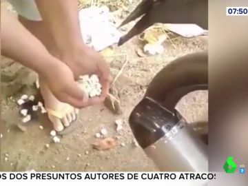 La surrealista forma de hacer palomitas de maíz con el tubo de escape de una moto La surrealista forma de hacer palomitas de maíz con el tubo de escape de una moto